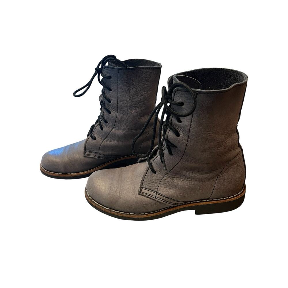 ROOTS Grey Leather Lace Up Combat Boots Women’s Size 8 Made In Canada Quality